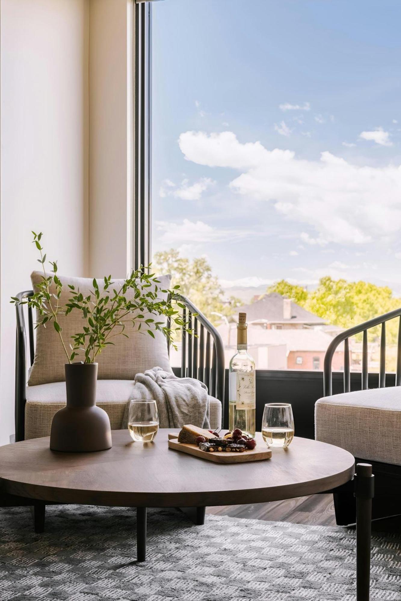 Sonder By Marriott Bonvoy Skyline Apartments Lohi Denver Exterior photo