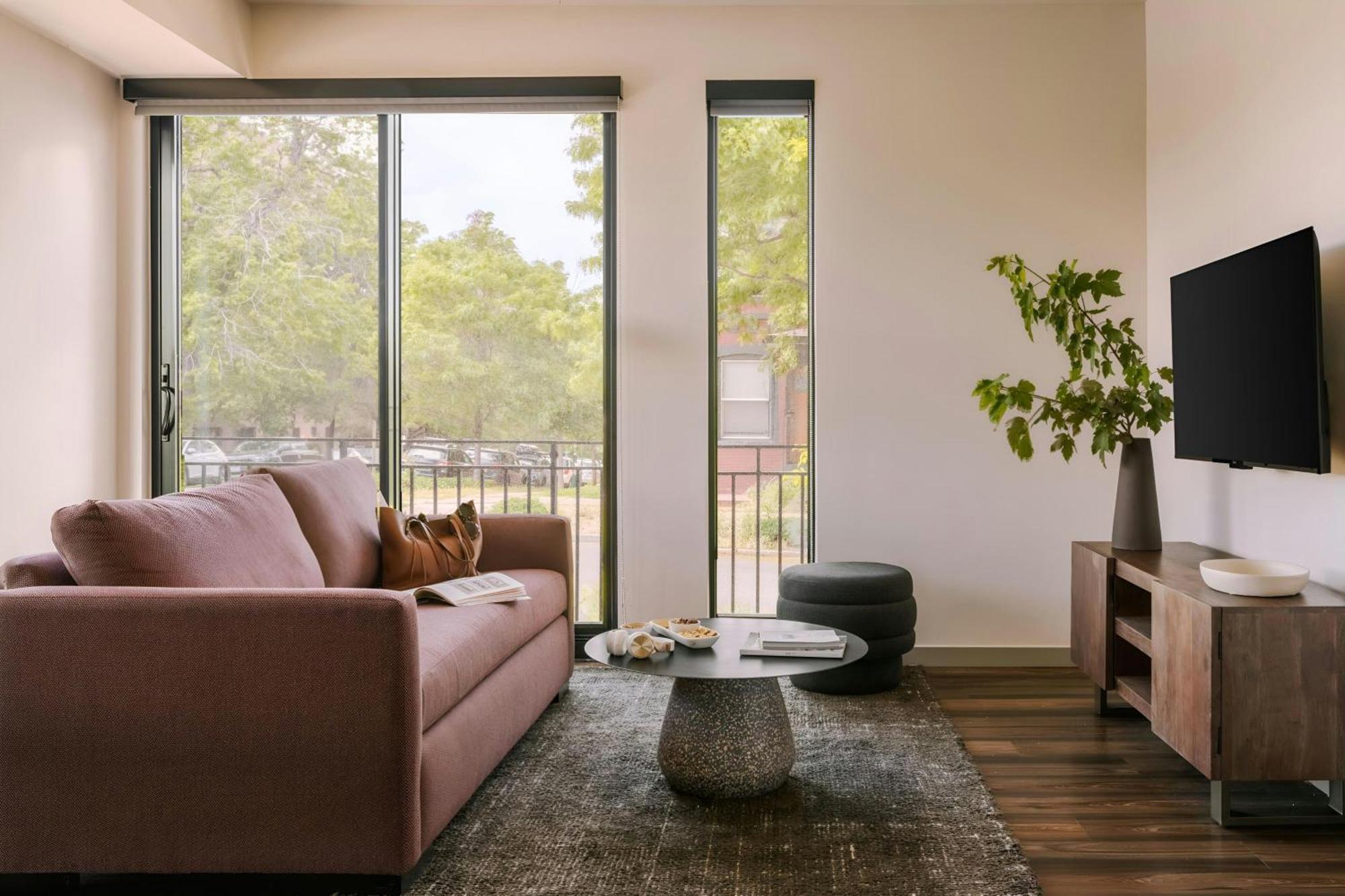 Sonder By Marriott Bonvoy Skyline Apartments Lohi Denver Exterior photo